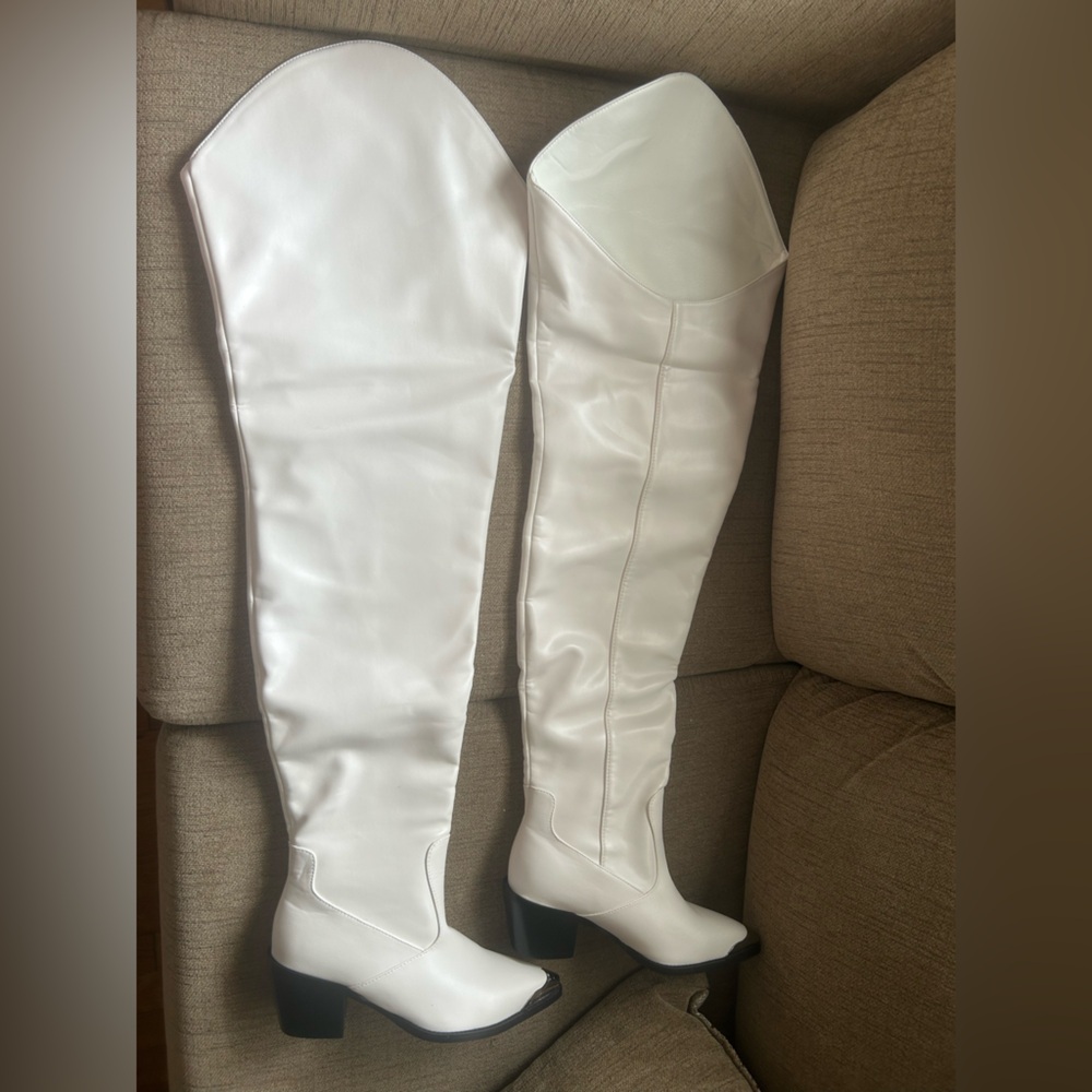 White Over-The-Knee Western-Inspired Boots